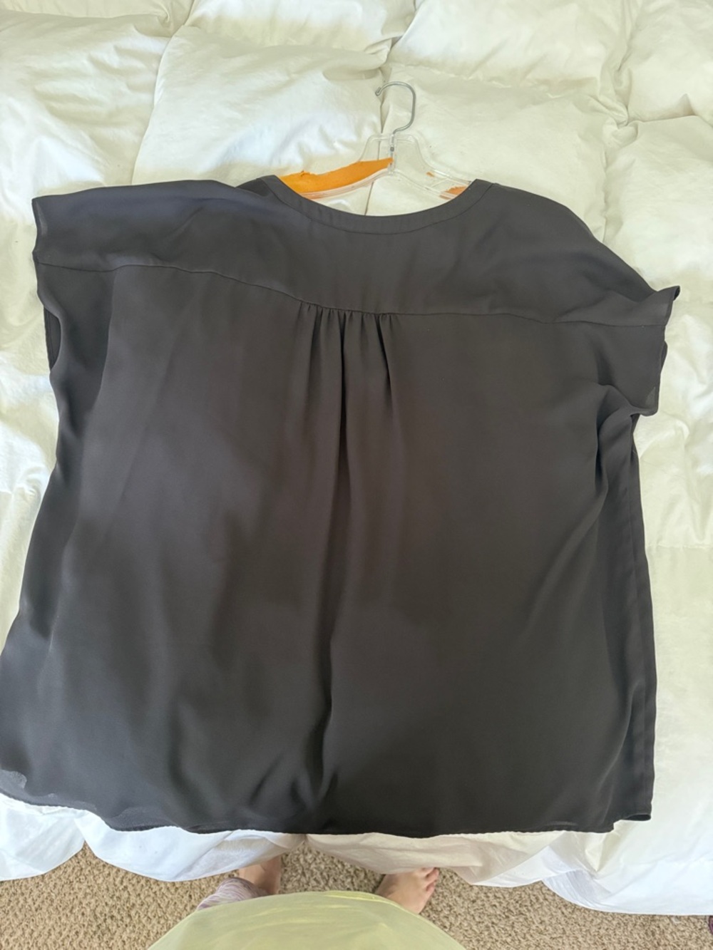 Banana Republic Brown Cap Sleeve V-Neck Blouse - Picture 5 of 7